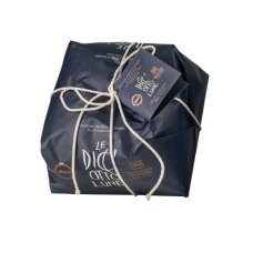 Panettone Le Diciotto Lune in Grappa Stravecchia Panettone Le Diciotto Lune in Grappa Stravecchia